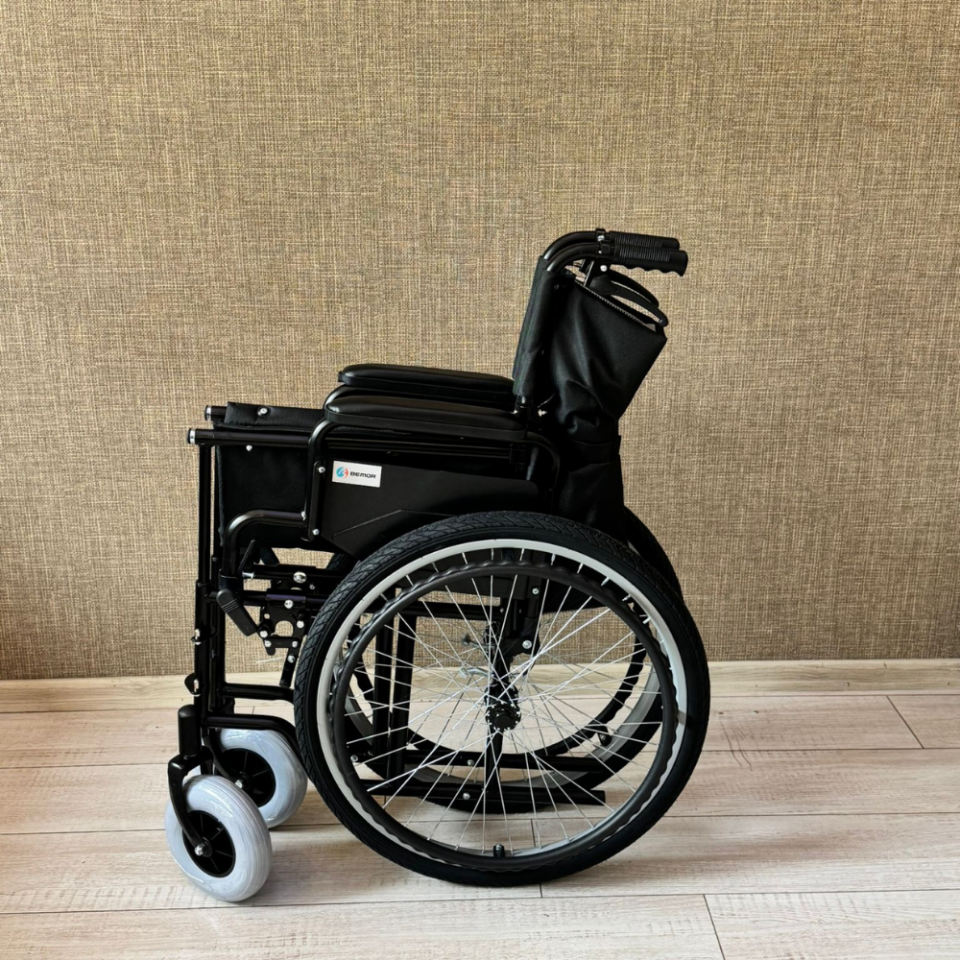 BME4617 Özellikli Tekerlekli Sandalye Gri