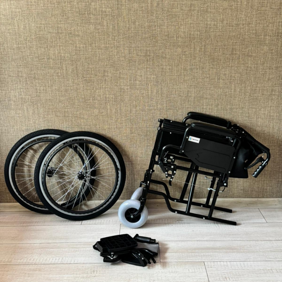 BME4617 Özellikli Tekerlekli Sandalye Gri