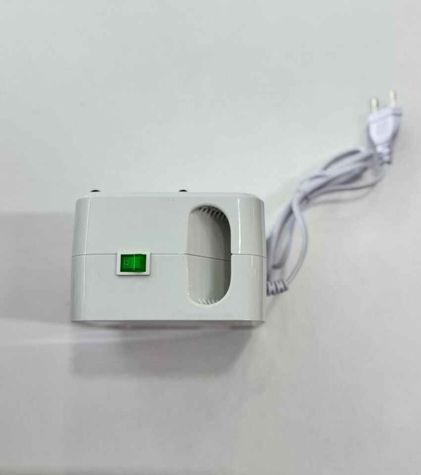 Respirox AXD-303 Kompresörlü Nebulizatör