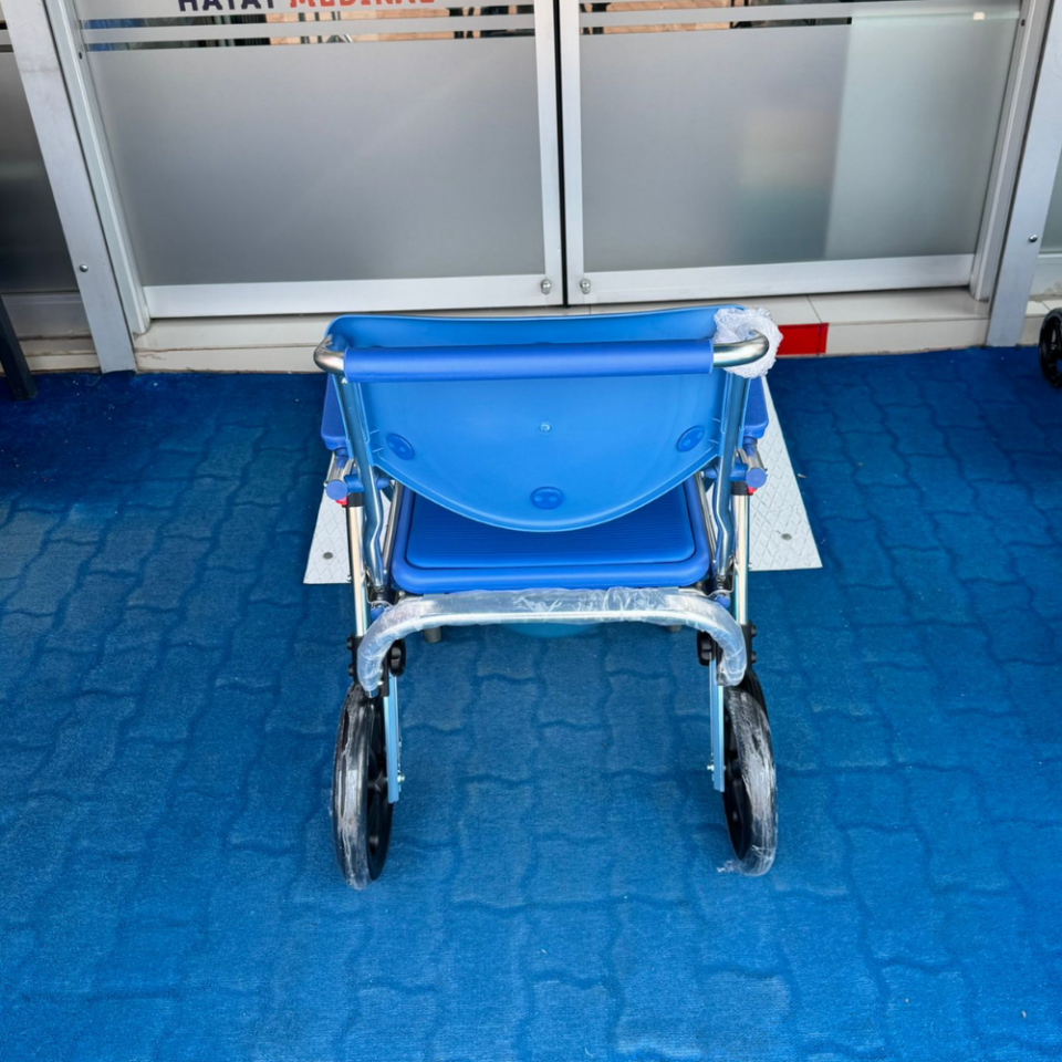 BME320 Mavi Alüminyum Banyo Tuvalet Tekerlekli Sandalyesi